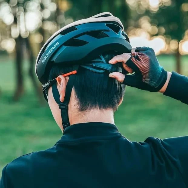 Велосипедный шлем ROCKBROS Lucien Buysse черно-белый L - фото 5