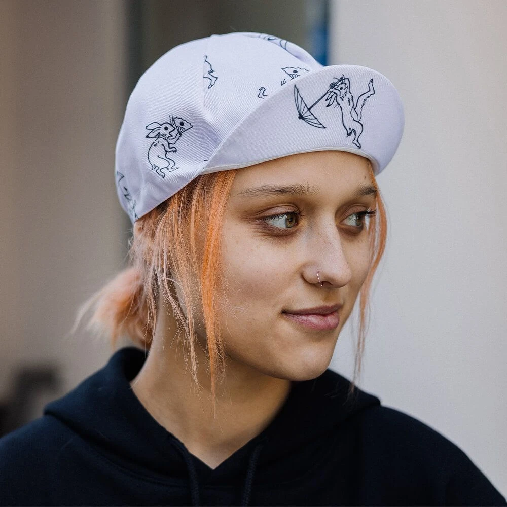 Велокепка it’s my!bike Беспокойные зайцы белая - фото 3