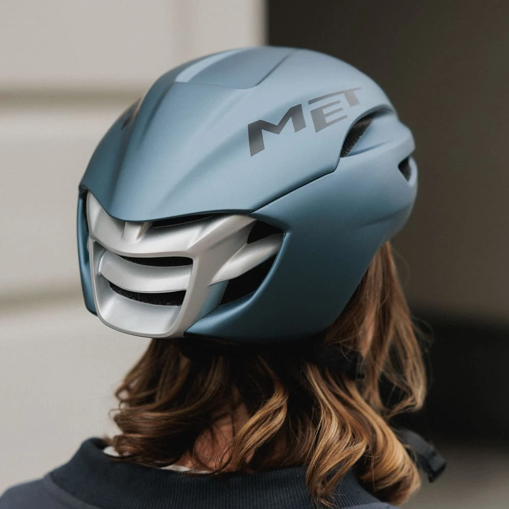 Велошлем MET Manta MIPS Navy Silver L - фото 2