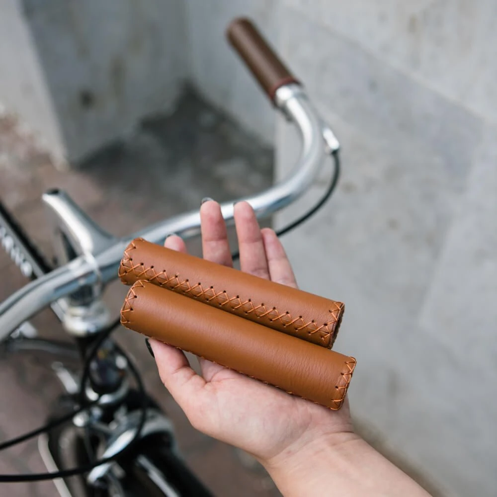 Велосипедные грипсы 13 см VELO коричневые прошитые - фото 3