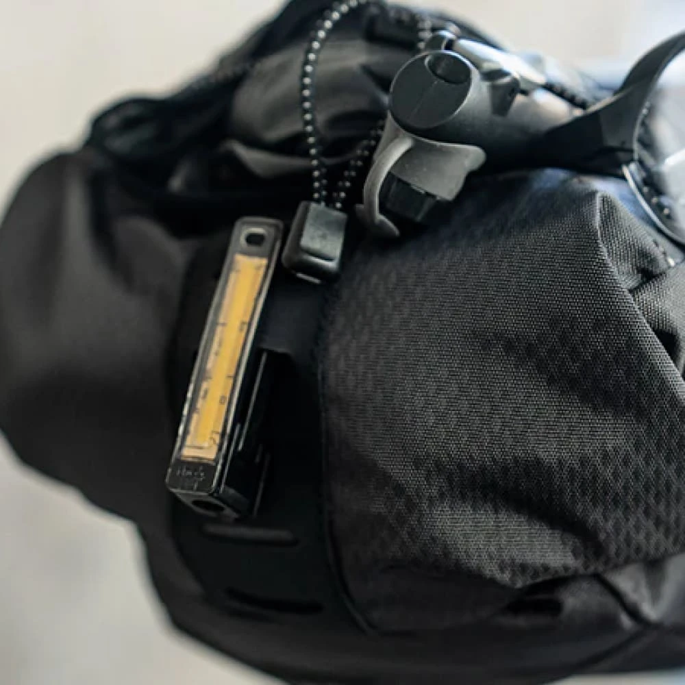 Велосипедная сумка под седло ULAC Radtail GT (5.8L) черная - фото 10