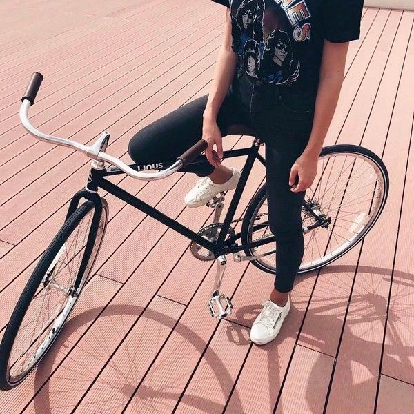 EZcpHcky9fM.jpg EZcpHcky9fM.jpg