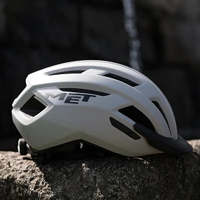 Велошлем MET Allroad Matt White M