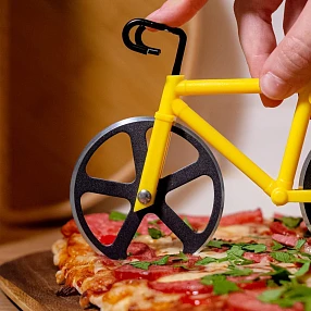 Нож для пиццы в виде велосипеда it's my!bike (разные цвета)