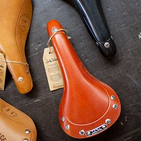 Седло BLB Selle Italia Storica - Leather Honey Brown
