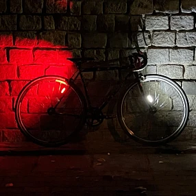 Фонарь передний Knog Plus Front