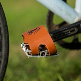 Стрепы Пеппа и Стрепа кожаные