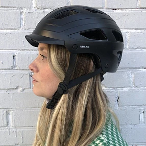 Шлем M-Wave Urban M черный