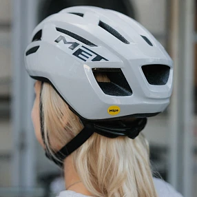 Велошлем MET Vinci MIPS White/Silver M