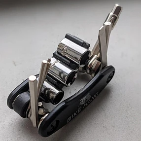 Велосипедный мультиключ Руслан (12 функций)