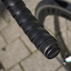 Обмотка руля Brooks Cambium Rubber Bar Tape