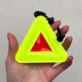 Светоотражающий треугольник it's my!bike желто-зеленый