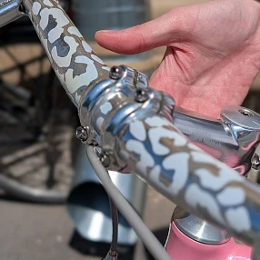 Светоотражающие наклейки it's my!bike серебряный леопард