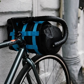 Велосипедная сумка на руль M-Wave черно-синяя