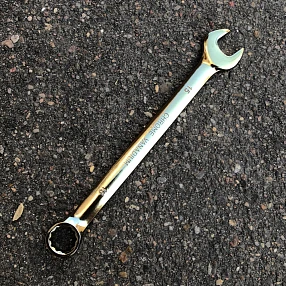 Ключ на 15 золотой