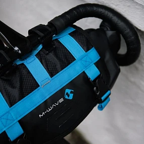 Велосипедная сумка на руль M-Wave черно-синяя