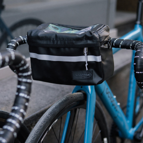 Велосумка на раму EASTPAK Aman Bike Tarp Black