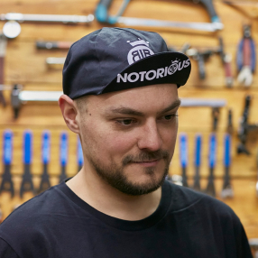 Пятипанельная велосипедная кепка BLB Cycling Cap Notorious