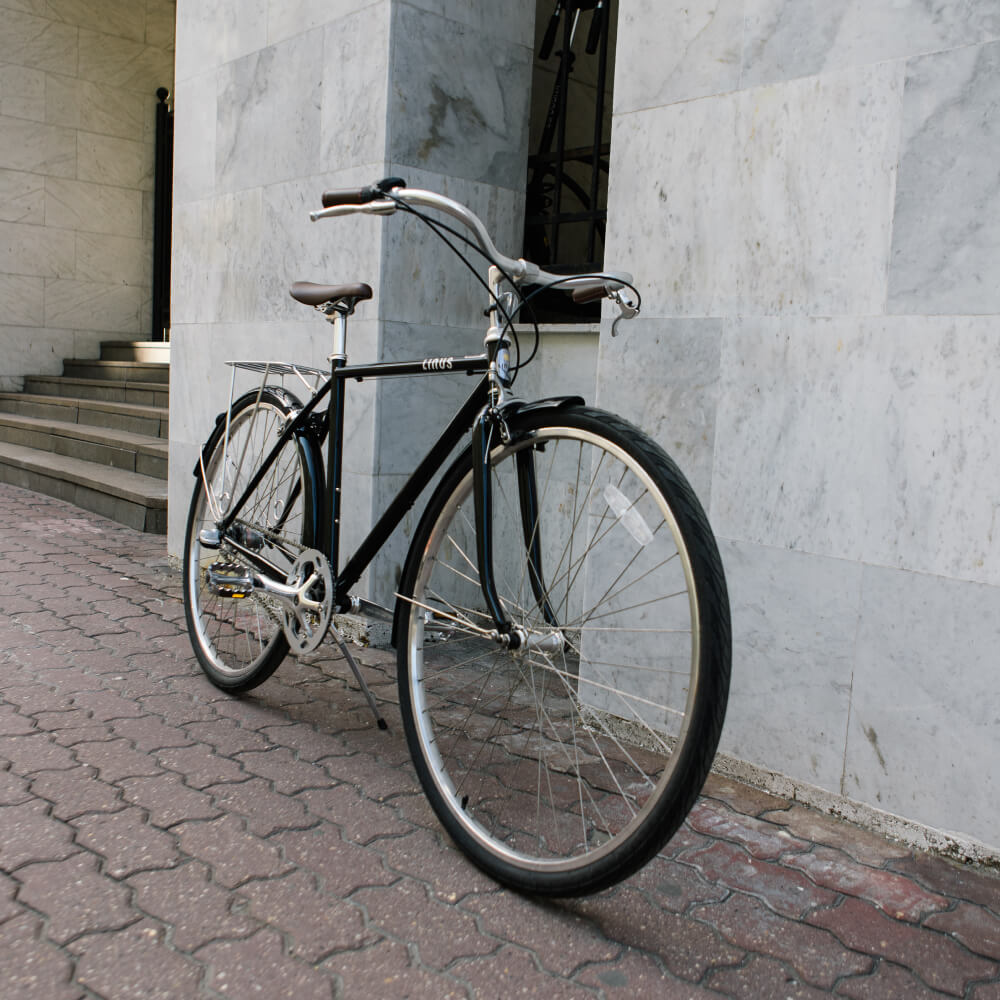 LINUS ROADSTER CLASSIC Black M