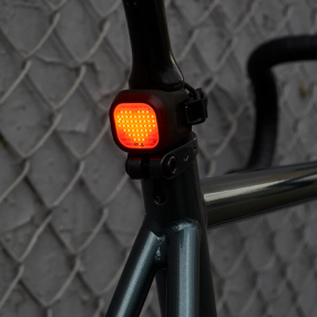 Фонарь задний Knog Blinder Mini Love Rear