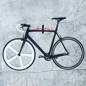 Миссис Крюк - настенный держатель велосипеда