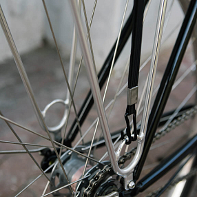 Багажная резинка тройная для велосипеда 55 см NUVO черная