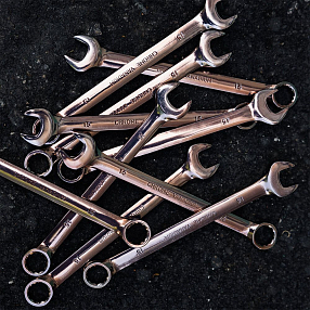 Ключ на 15 медный лак