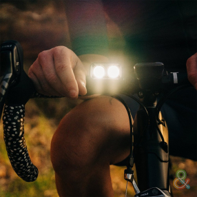 Фонарь передний Knog Blinder Road 400