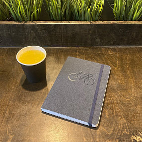 Блокнот в точку с велосипедом it's my!bike