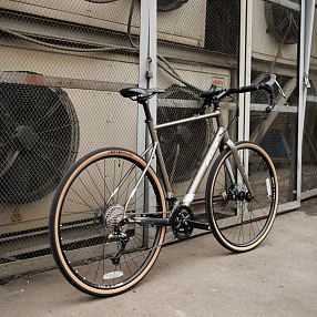 Велосипед Fuji GRAVEL JARI 2.5 A6-SL матовый серый (размер 60)