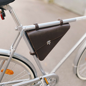 Сумка подрамная треугольная кожаная темно-коричневая