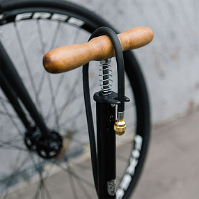 Напольный велосипедный насос Selle Montegrappa Jumbo