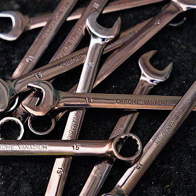 Ключ на 15 медный лак