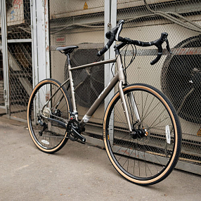 Велосипед Fuji GRAVEL JARI 2.5 A6-SL матовый серый (размер 54)