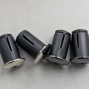 Заглушки руля с блеском (черные или хром)