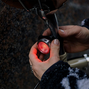 Задний велофонарь Shroom Cosmos USB