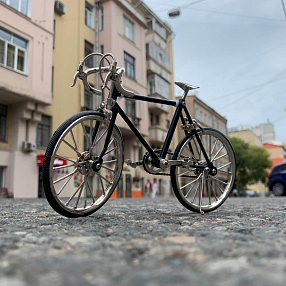 Модель велосипеда (разные цвета)