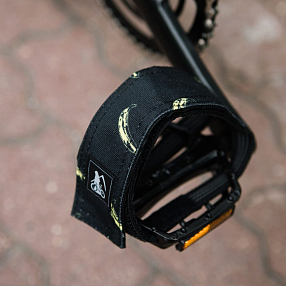 Стрепы Пеппа и Стрепа черные с бананом