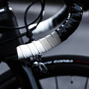 Обмотка fi'zi:k Microtex Tacky 2мм (разные цвета)